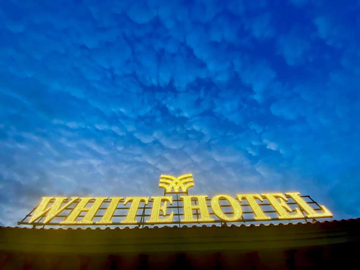 White Hotel Lang Son Екстериор снимка